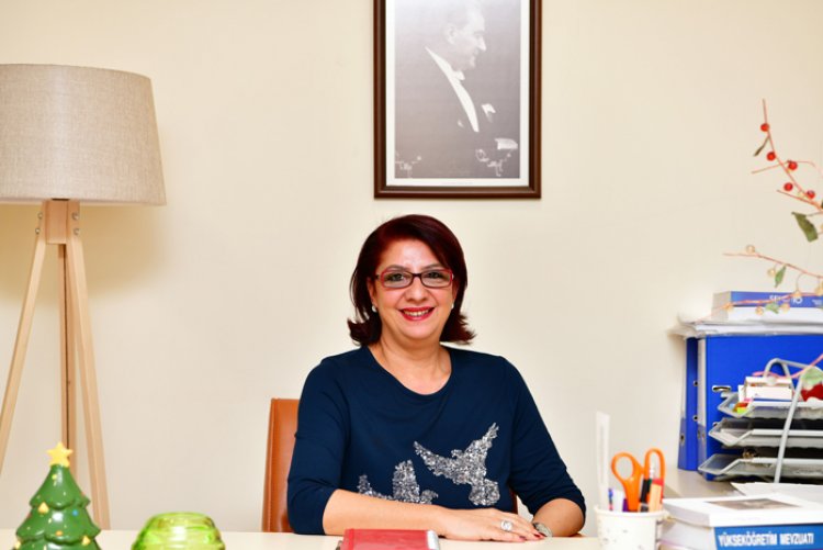 Prof. Dr. Işıl Zeybek